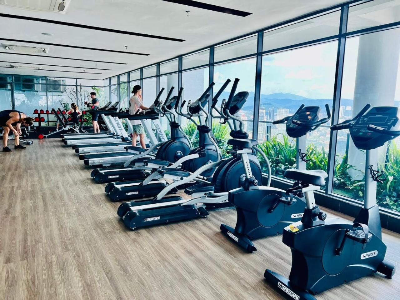 The Luxe Suites Klcc By Cozy Stay Κουάλα Λουμπούρ Εξωτερικό φωτογραφία