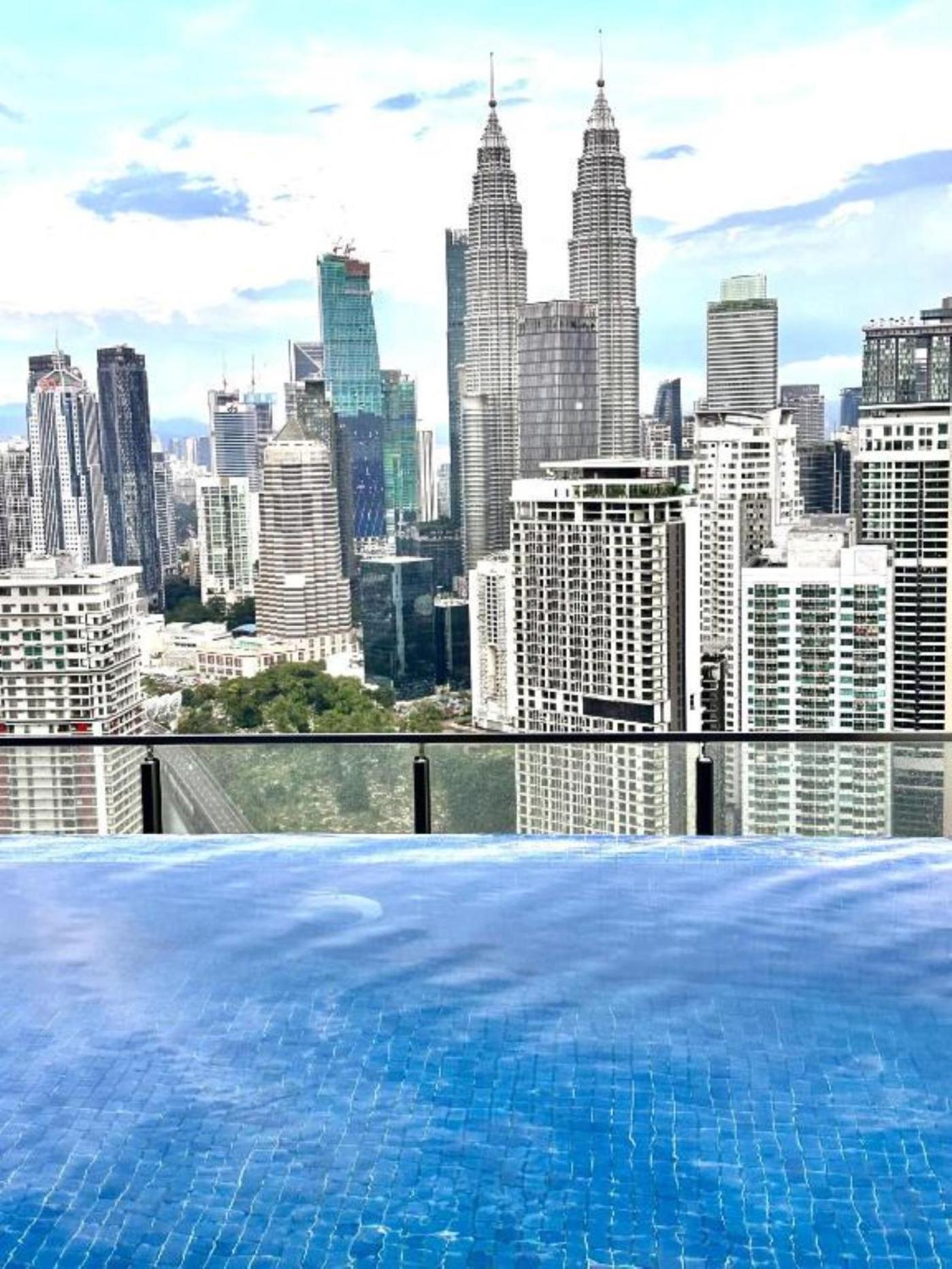The Luxe Suites Klcc By Cozy Stay Κουάλα Λουμπούρ Εξωτερικό φωτογραφία